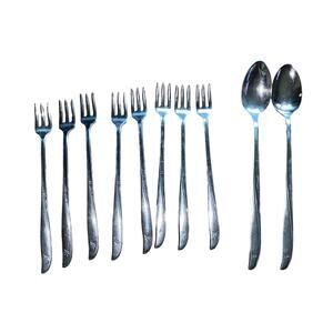 Oneida Vintage Stainless 8 piece long handled flatware cutlery spoon/fork set